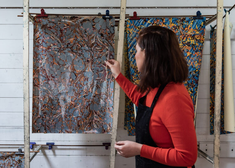 Marbling artist Jemma Lewis