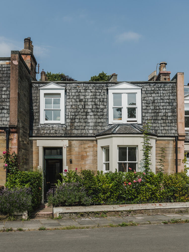 Siobhan Doherty exterior