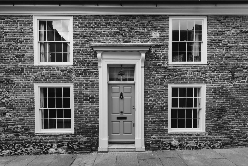 Old Flemish House - Image 1