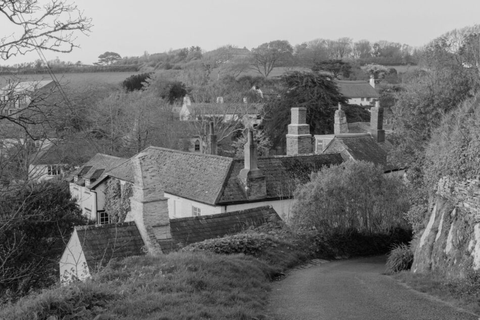 Dinah’s Cottage - Image 1