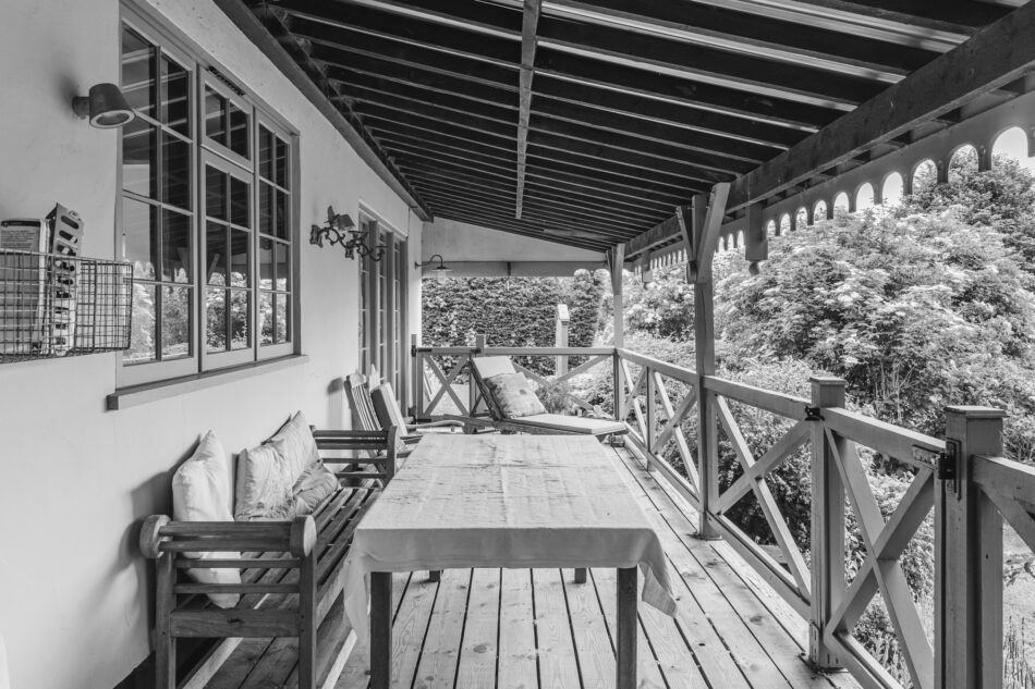 Low Street - Image 1