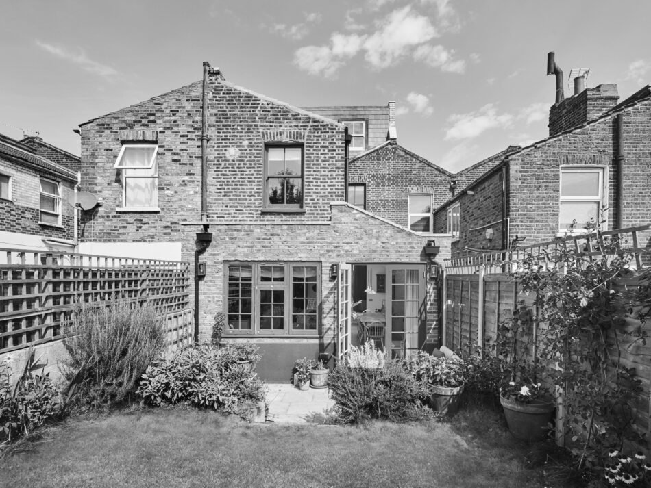 Glenarm Road - Image 1