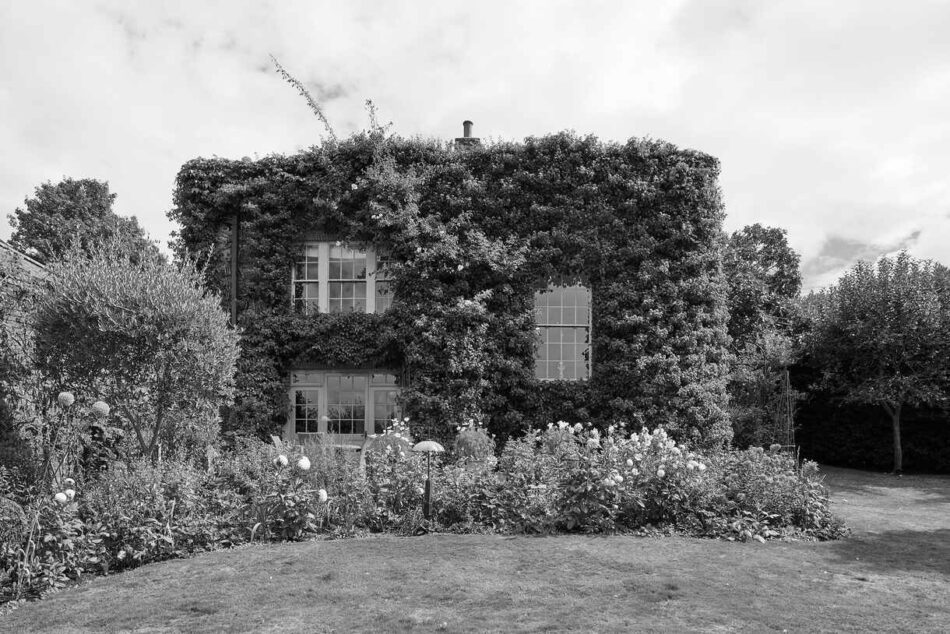 Hawkwood Lane - Image 1