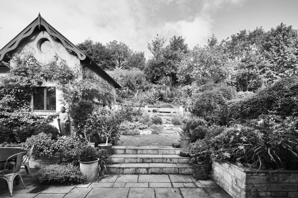 Sunnybank - Image 1