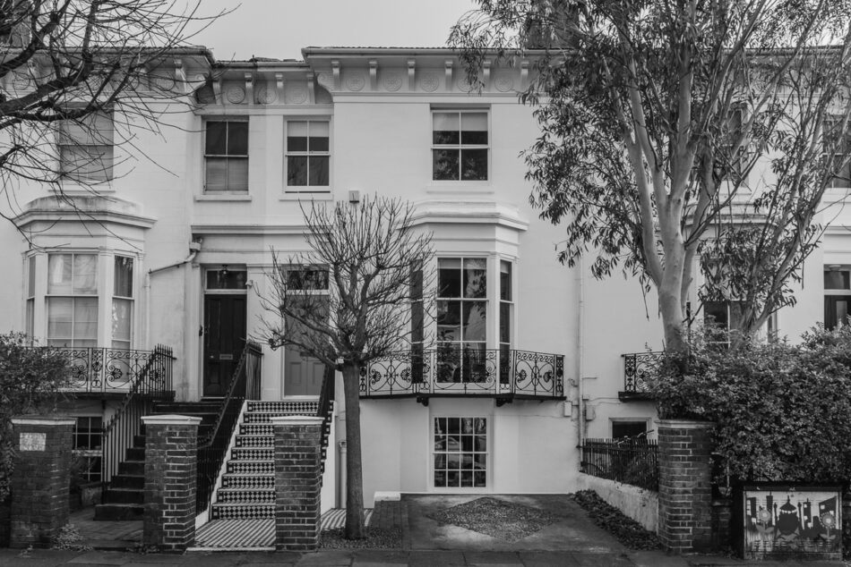Compton Avenue - Image 1