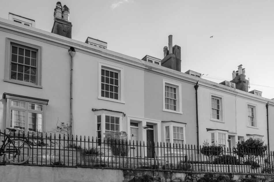 Wellington Terrace - Image 1
