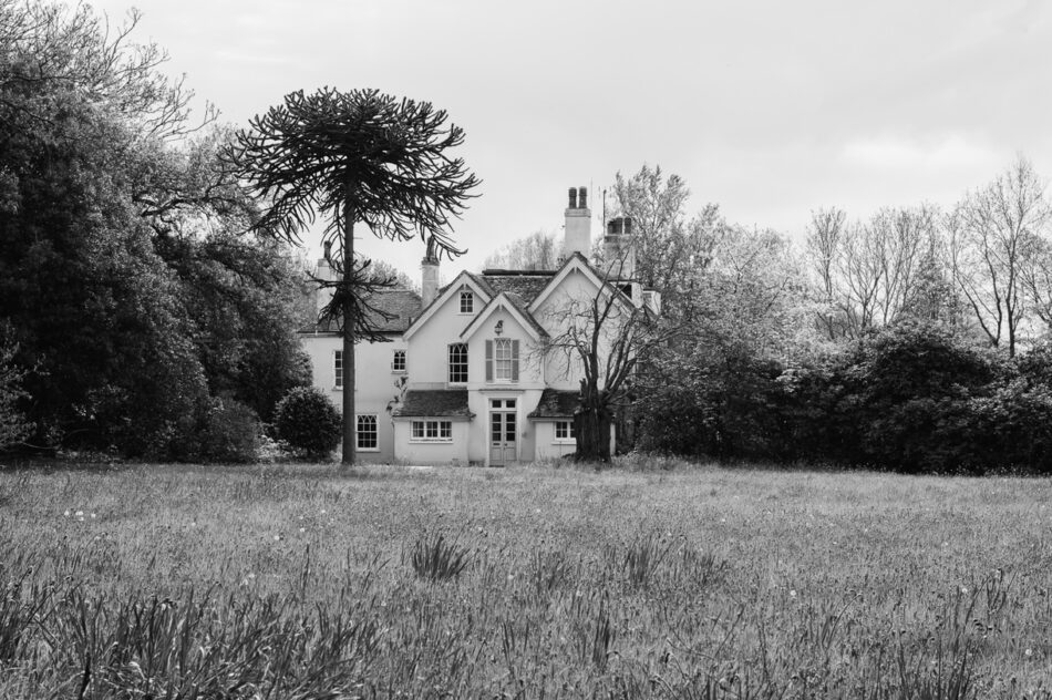 Hooe Road - Image 1