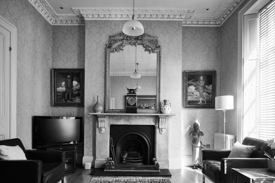 Mornington Crescent - Image 1