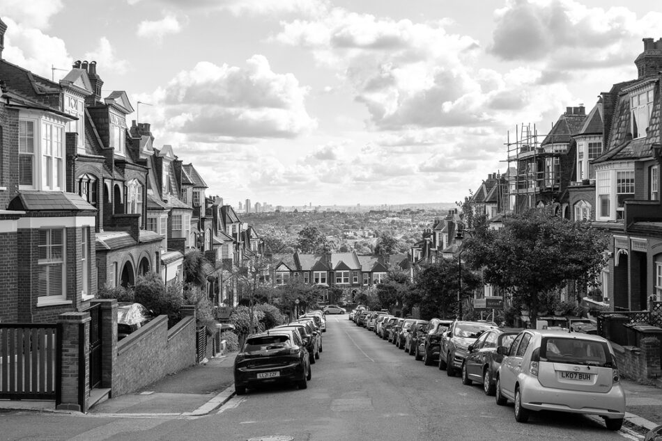 Hillfield Park - Image 1