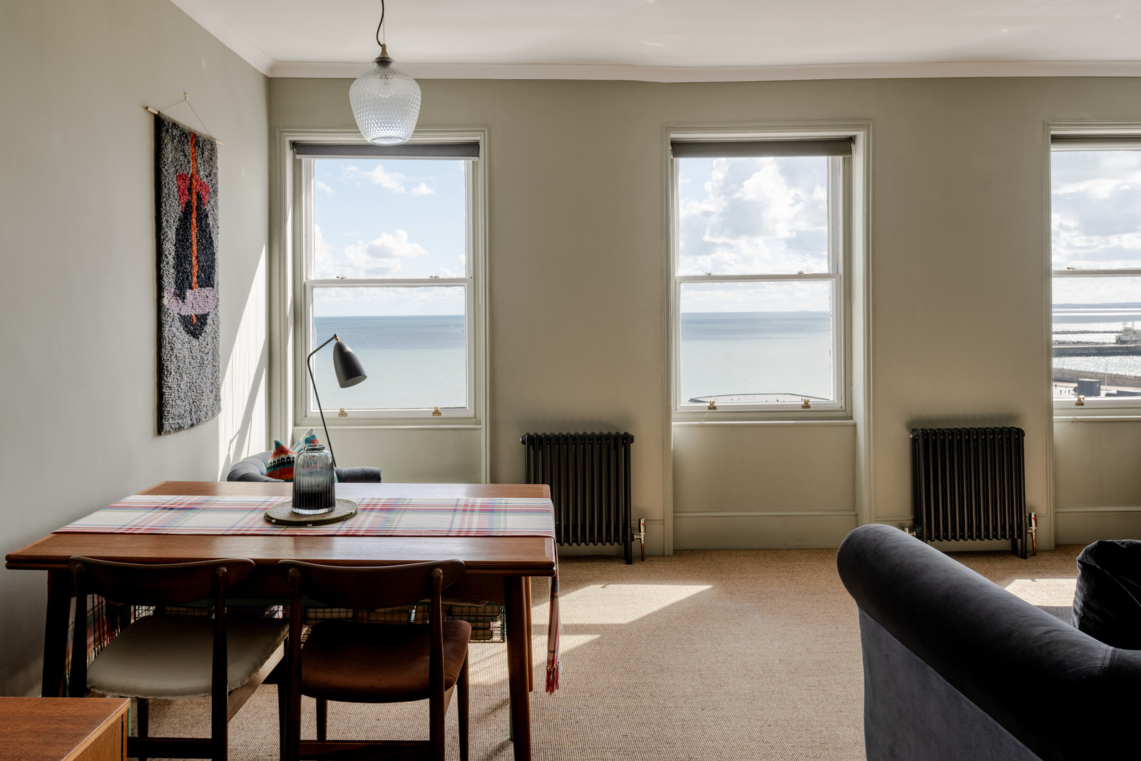 Wellington Crescent - Image 1