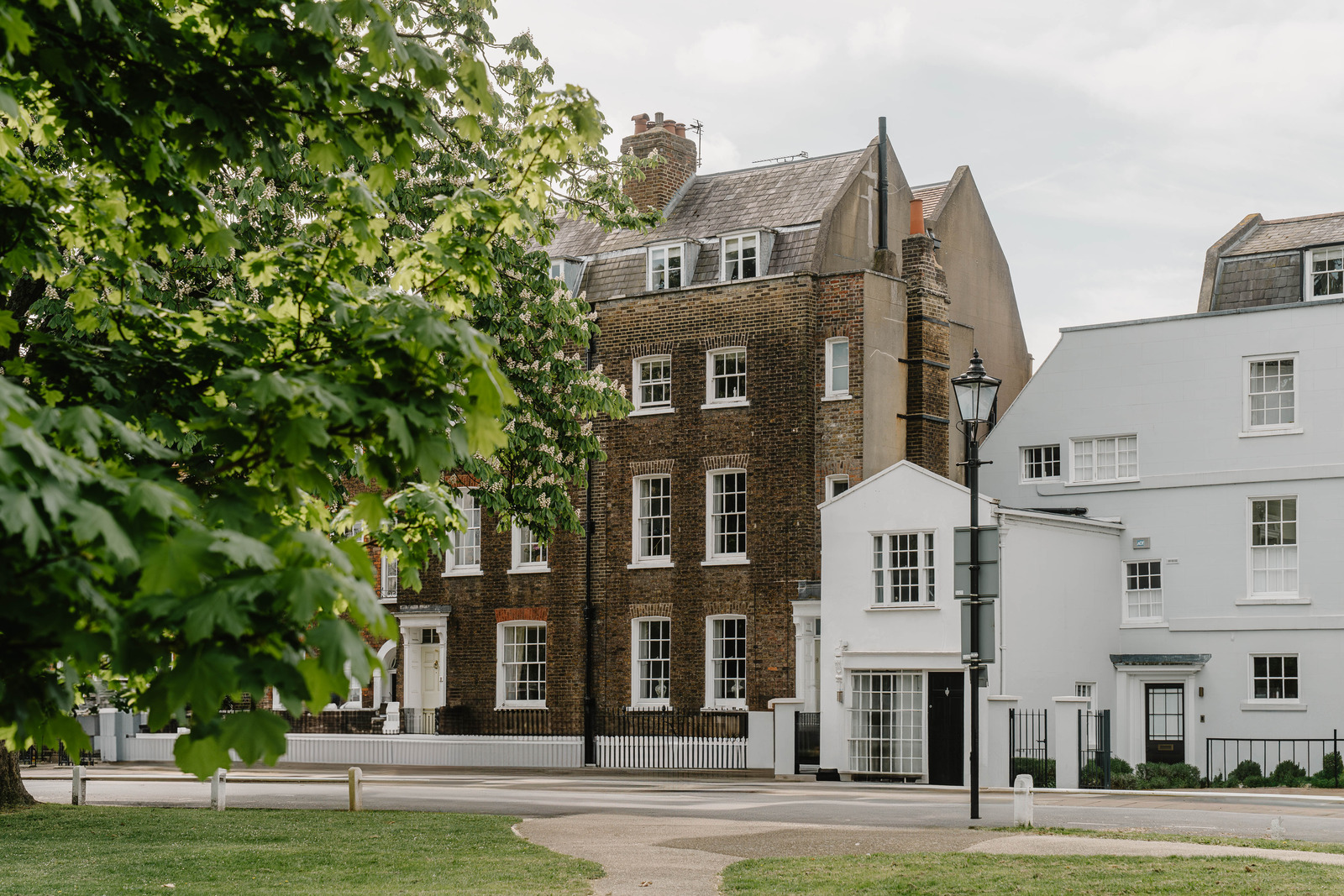 Kew Green - Image 1