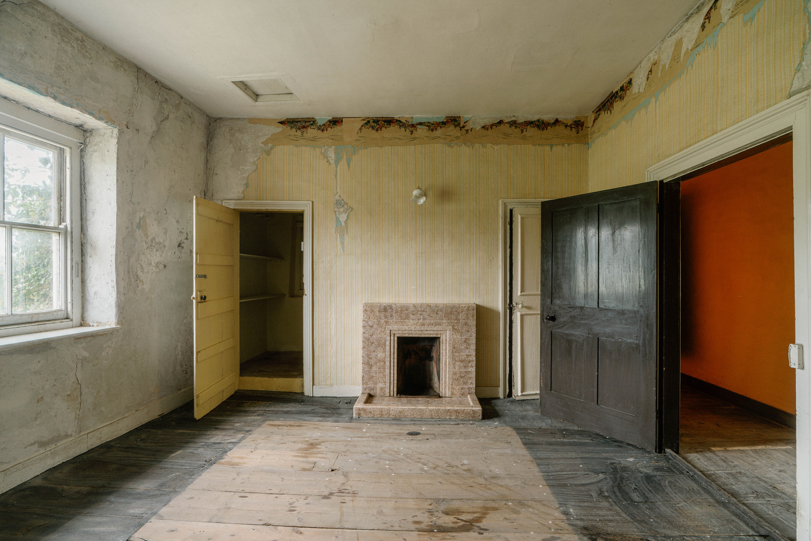Archbishop's Palace - Image 2